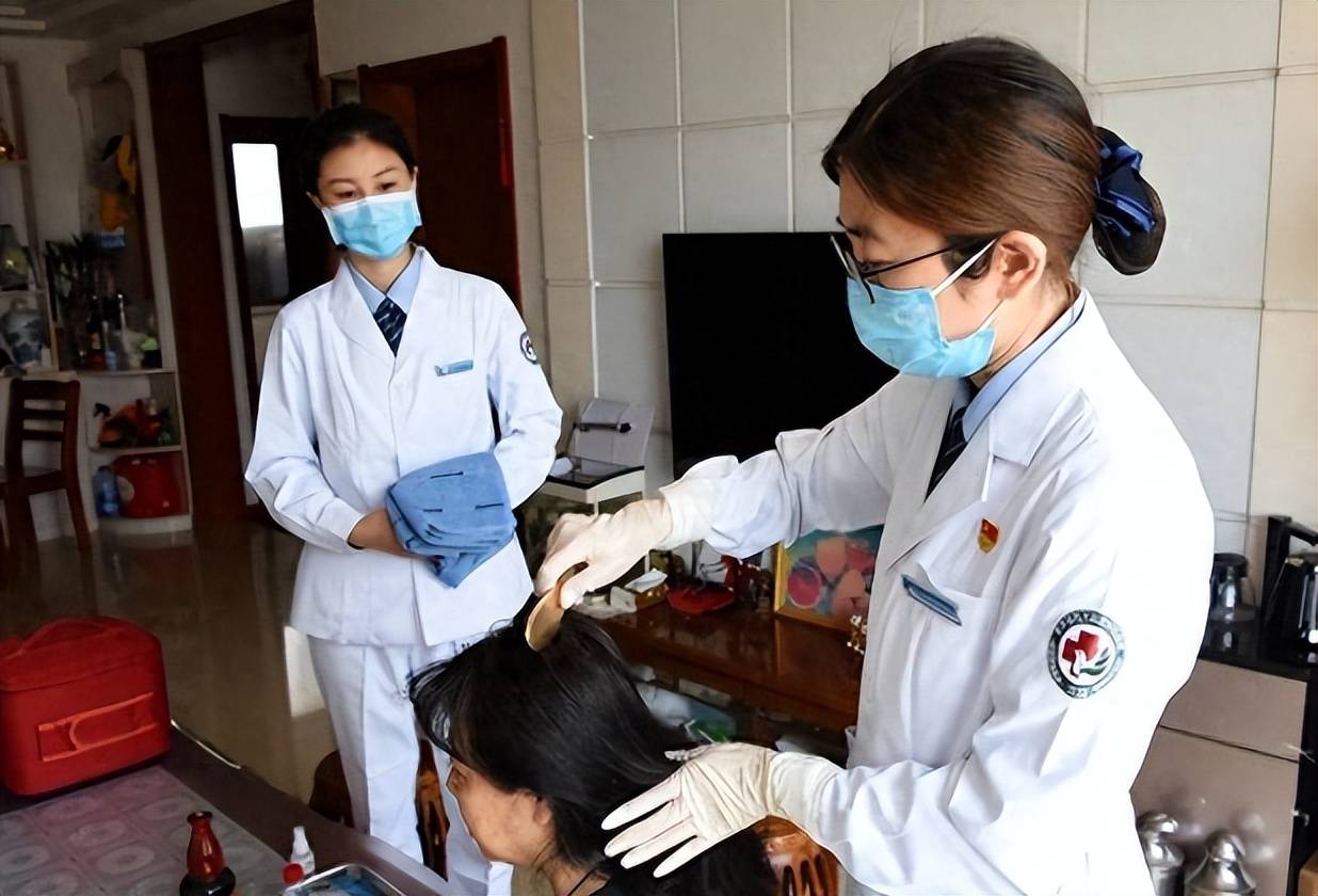 护士加赚钱版下载正版-护士加app1.4.1官方正版