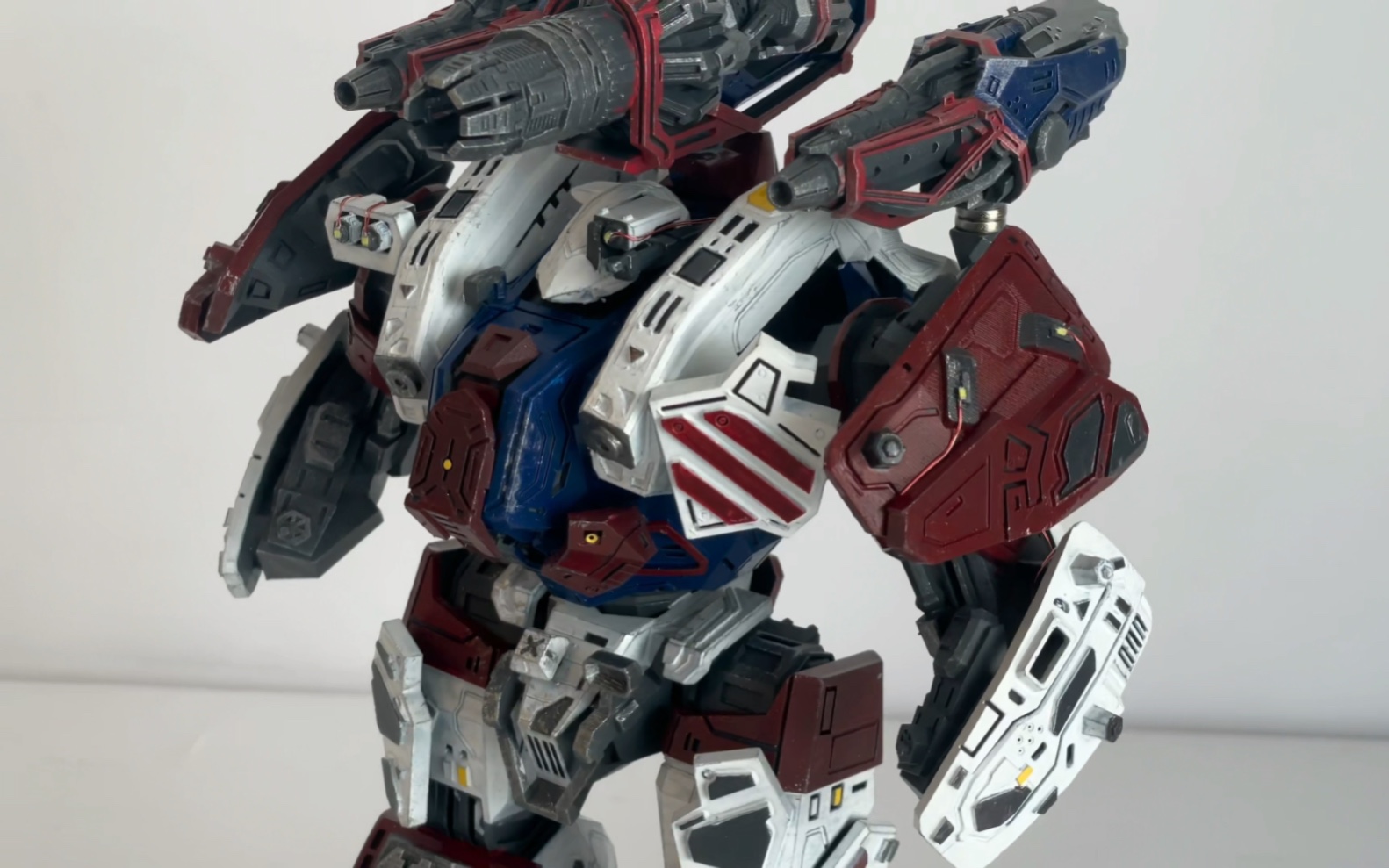 (发现经验)泰坦机甲-2025.10.18.00.10.02最新