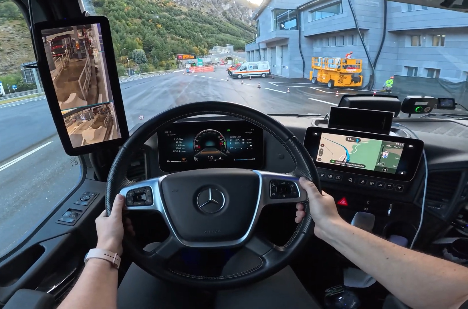 2025年10月18日 第85页