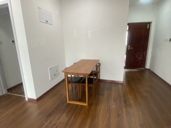 7秒详论:远洋整站:助力创作的全新平台,开启写作新时代!